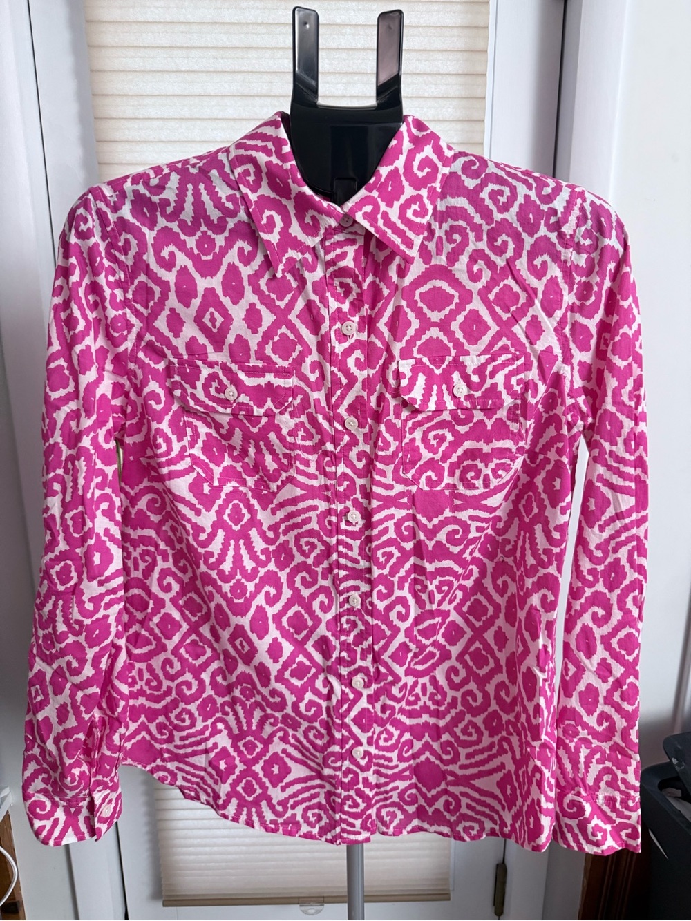 Global Resort wear Jones New York Pink White Boho Print Button-Down Shirt cotton